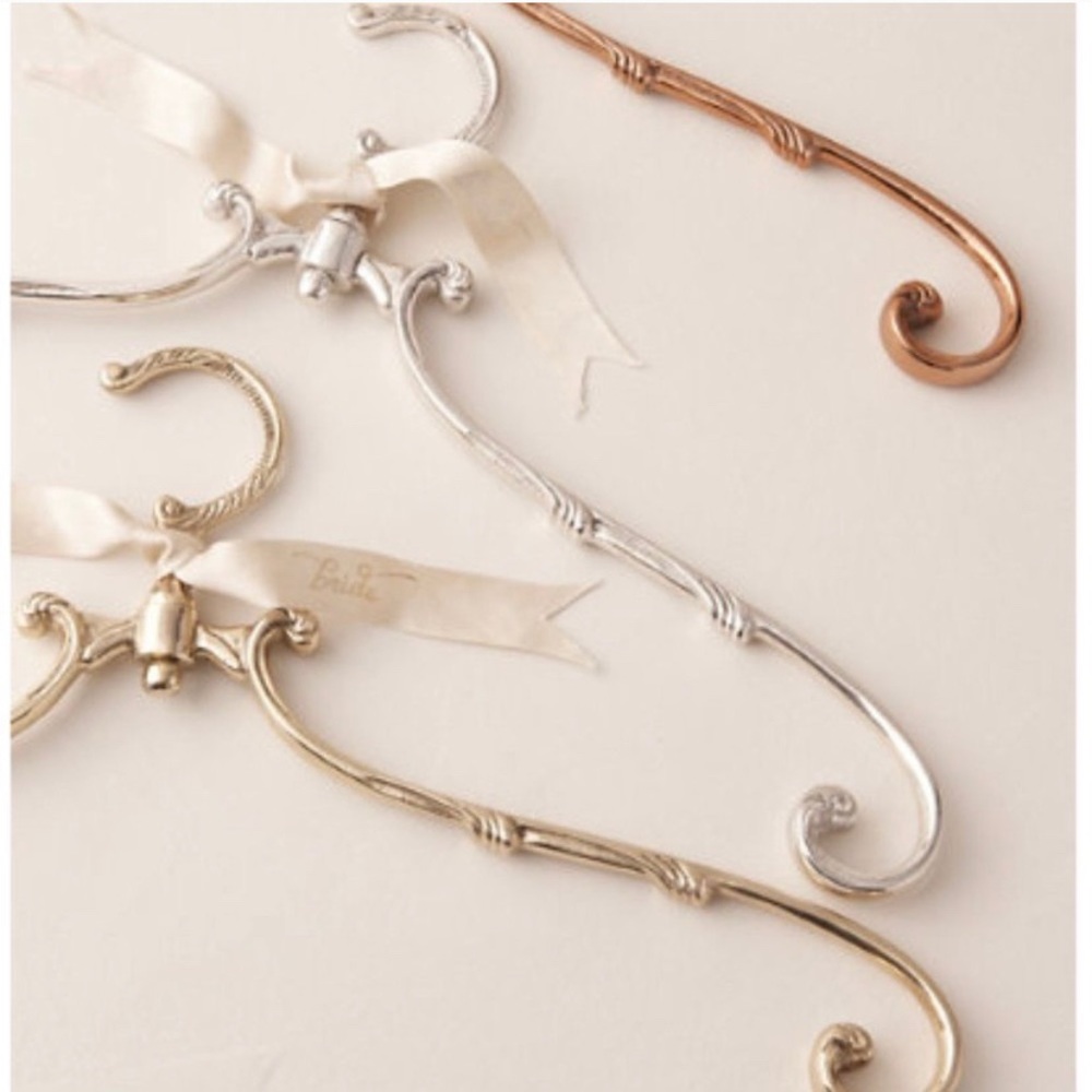 ISO-BHLDN French Market Hanger